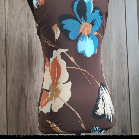 Majora Top - Picture 2 of 3